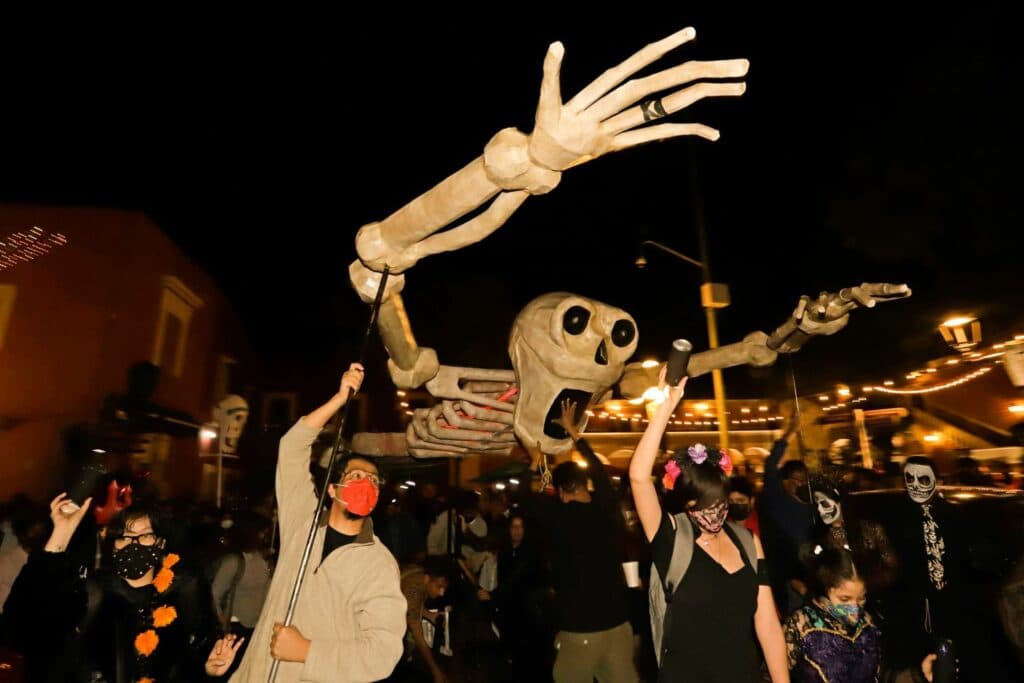 El día de muertos se vive en Valle de Bravo: Una experiencia cultural inolvidable